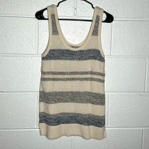 < GAP Women’s Striped Knit Tank Top >